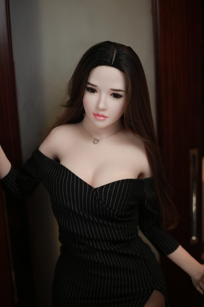 Sexy Hips Lifelike Real Doll