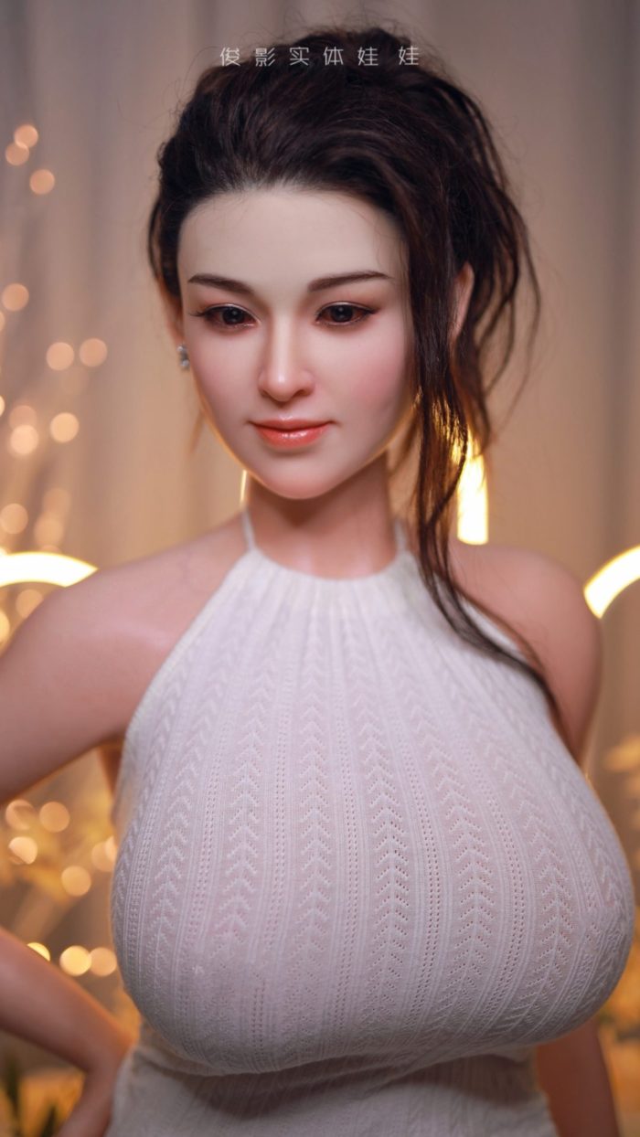 Big Breasts Asian Sex Doll