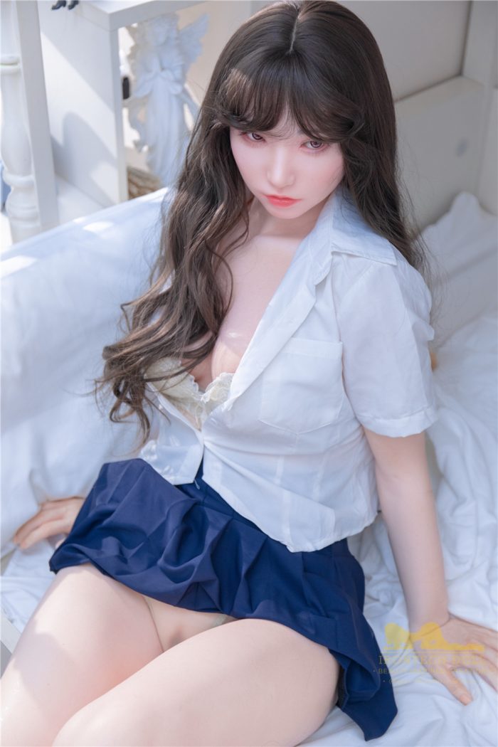 Lifelike Japanese Sex Doll